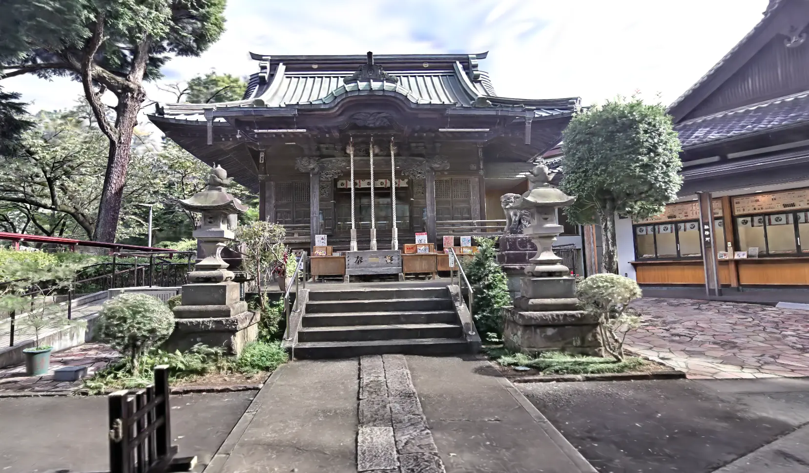 神社の3D空間